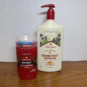 Old Spice Gentleman's Hydrating Lotion Lavender +Mint, Swagger Deodorant Set